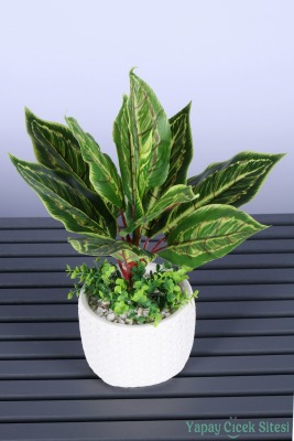 Beton Saksıda Yapay Bitkili Tanzimler Model 26 - Yapay Çiçek Sitesi