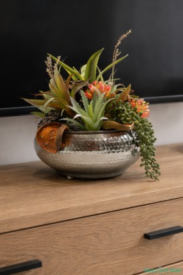 Metal Darbeli Ufo Saksıda Bitkili Aranjman 25 cm Yeşil - Yapay Çiçek Sitesi