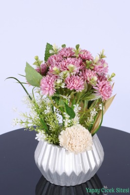 Gümüş Beton Saksıda Yapay Tomurcuklu Krizantem Tanzimi 28 cm Pembe - Yapay Çiçek Sitesi