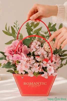 Yapay Çiçekli Romantic Çantalı Aranjman Model 37 - Yapay Çiçek Sitesi