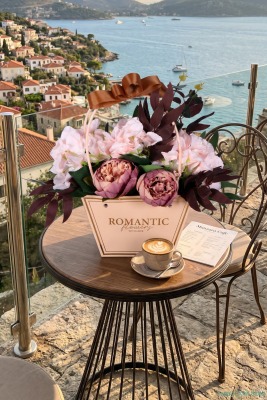 Yapay Çiçekli Romantic Çantalı Aranjman Model 8 - 5
