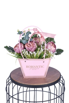 Yapay Çiçekli Romantic Çantalı Aranjman Model 25 - 1