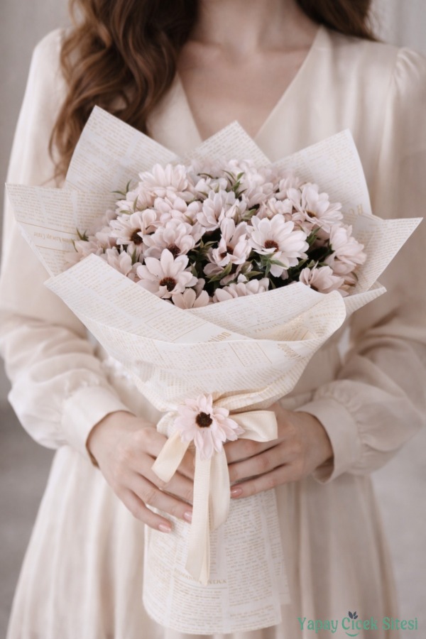  Yapay Kız İsteme Çiçeği Özel Gün Buketi Model 13 - 1