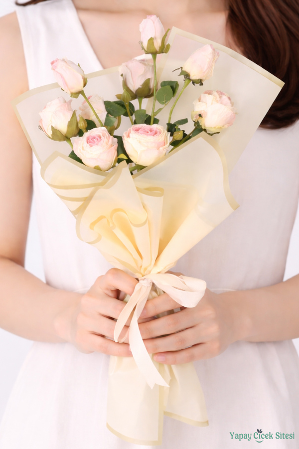 Yapay Kız İsteme Çiçeği Özel Gün Buketi Model 15 - 1