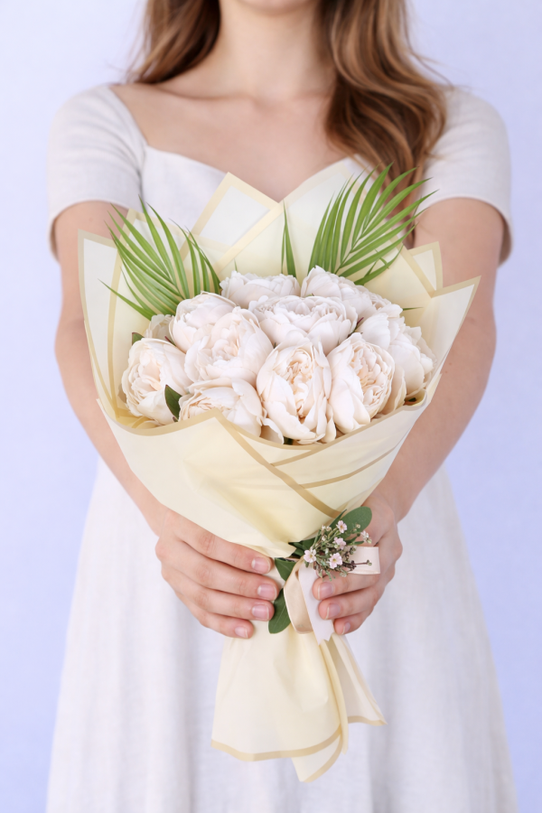 Yapay Kız İsteme Çiçeği Özel Gün Buketi Model 8 - 1